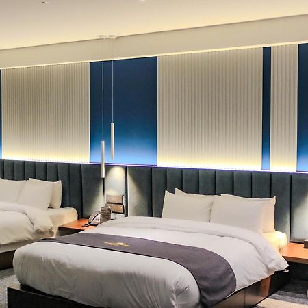 Interburgo Hotel Wonju Exterior photo