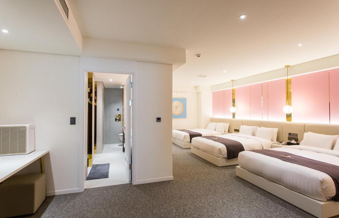Interburgo Hotel Wonju Exterior photo
